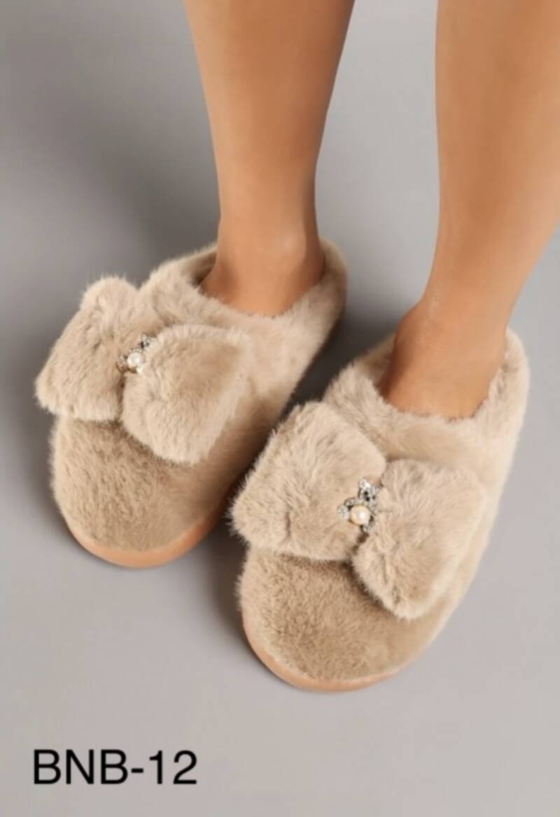 Klapki damskie Roz 36-41/ 12 par